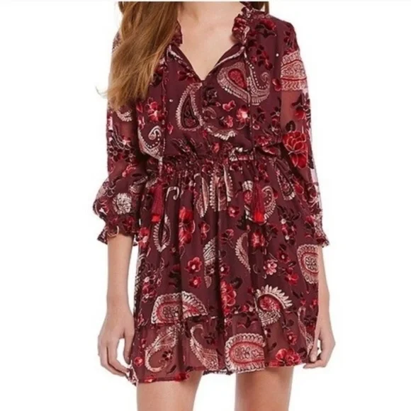 chelsea and violet red dress NWT Elegant C&V Chelsea & Violet Sleeveless